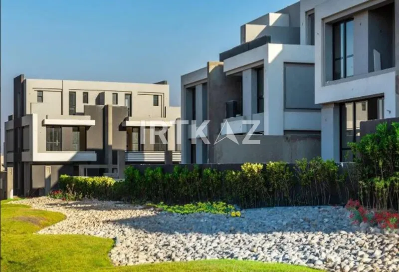 5-bedroom villa 360 m² for sale in El Patio Jade