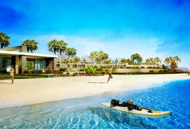 4-bedroom villa 220 m² for sale in Azha North