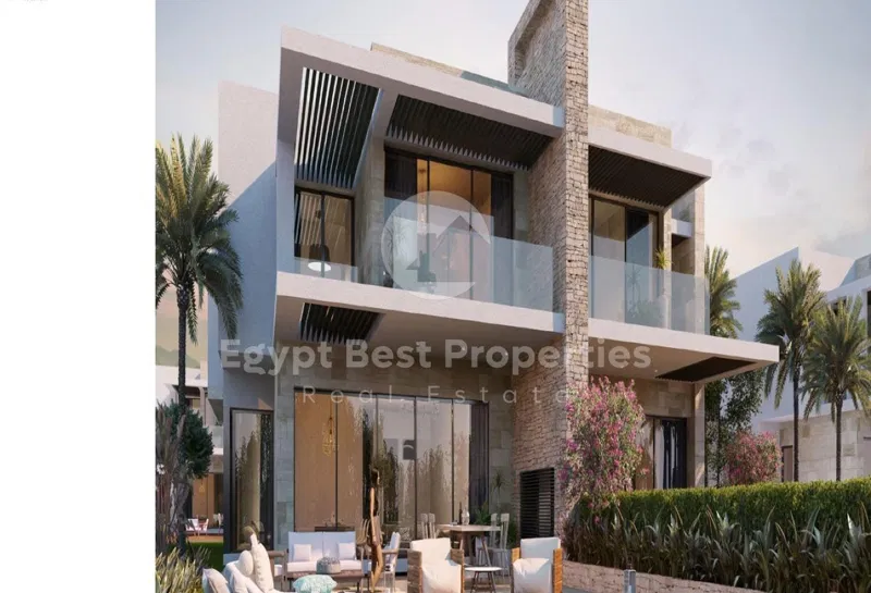 3-bedroom twin house 202 m² for sale in Silver Sands
