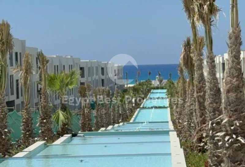 4-bedroom townhouse 280 m² for sale in The Waterway