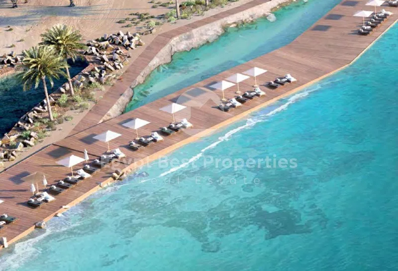 4-bedroom twin house 200 m² for sale in Silver Sands