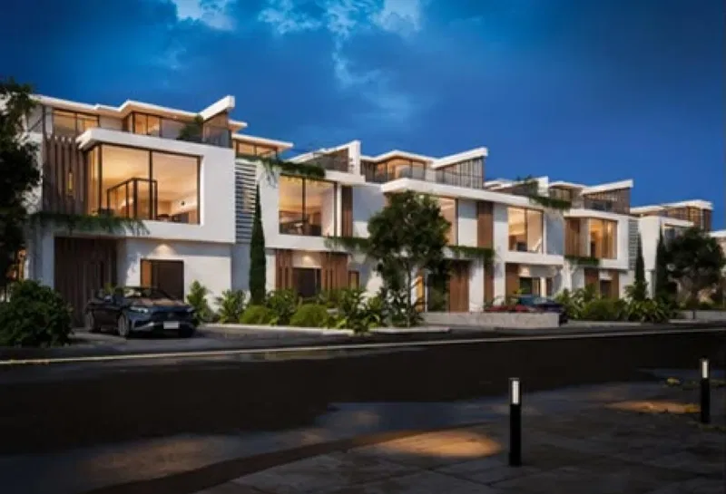 4-bedroom villa 255 m² for sale in Zomra East