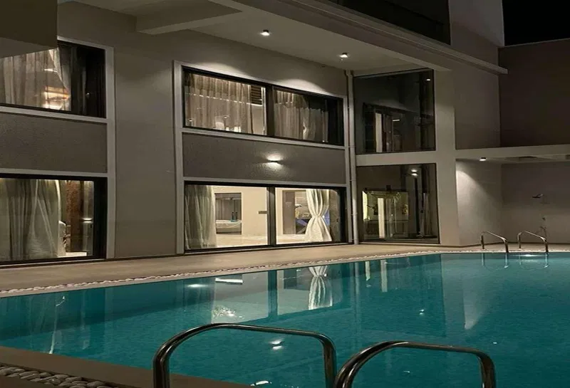 6-bedroom villa 350 m² for sale in Taj City