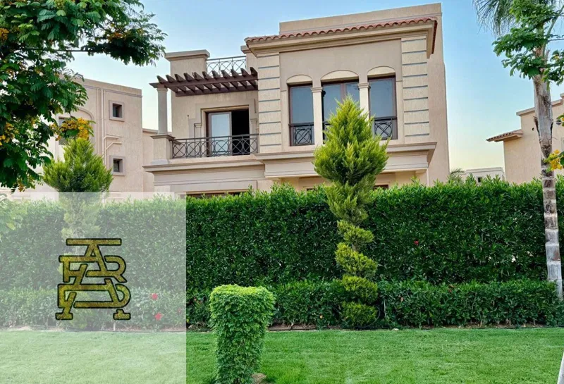 5-bedroom villa 400 m² for sale in Madinaty