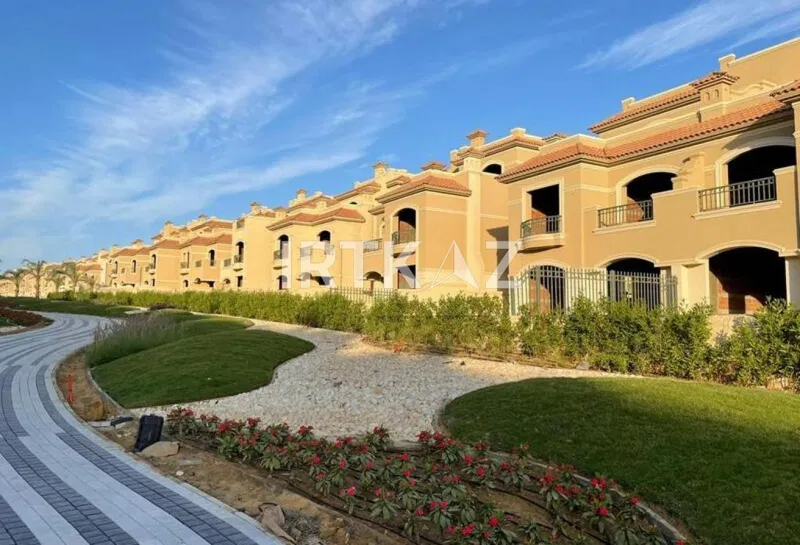 تاون هاوس 5 غرف 316 م² للبيع في الباتيو تاون، El Patio Town