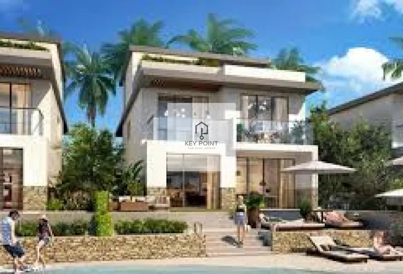 5-bedroom villa 327 m² for sale in Silver Sands