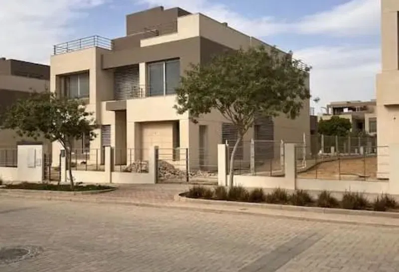 4-bedroom villa 577 m² for sale in Palm Hills New Cairo