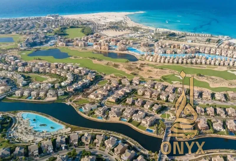 6-bedroom villa 454 m² for sale in Marassi Red Sea