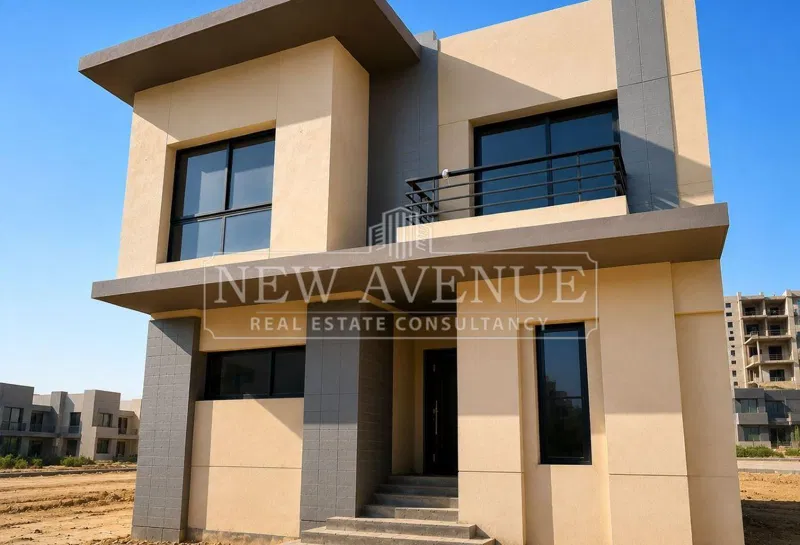 4-bedroom villa 485 m² for sale in Swan Lake Residence