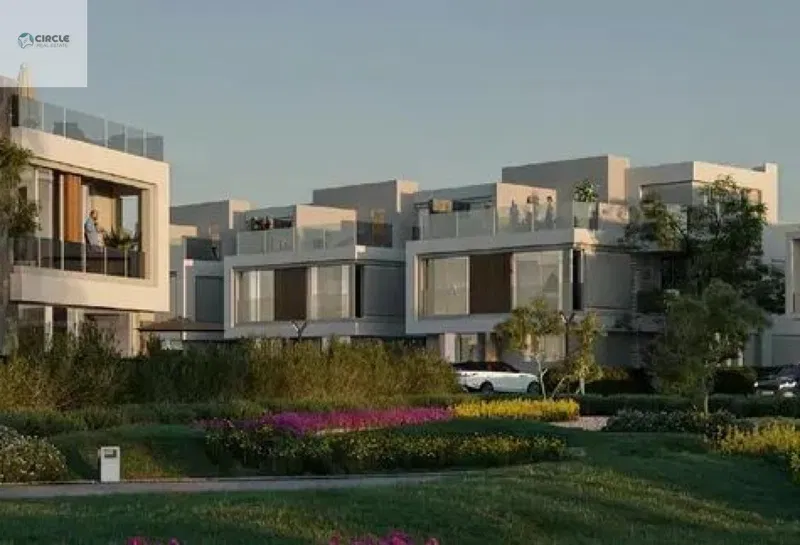 3-bedroom twin house 274 m² for sale in El Patio Town