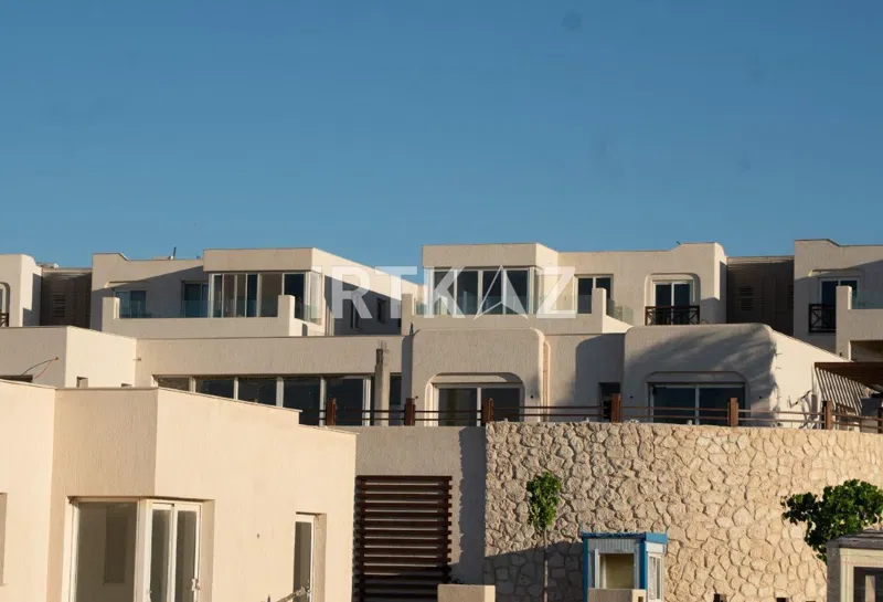 4-bedroom villa 255 m² for sale in Beit Al Bahr , Beit Al Bahr