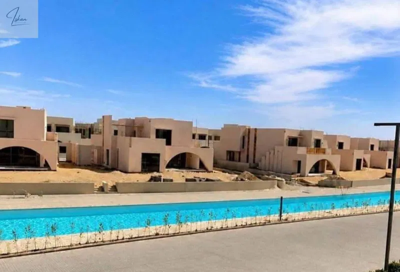 فيلا 5 غرف 250 م² للبيع في Playa Resort