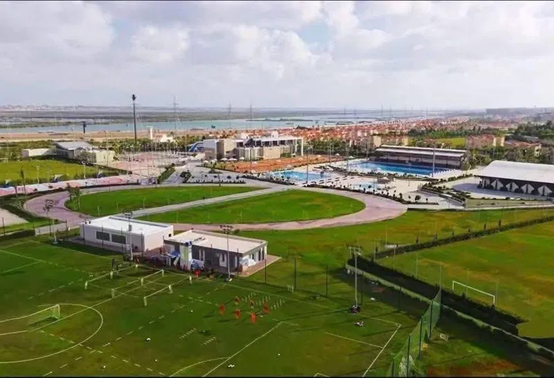 5-bedroom villa 625 m² for sale in Alex West