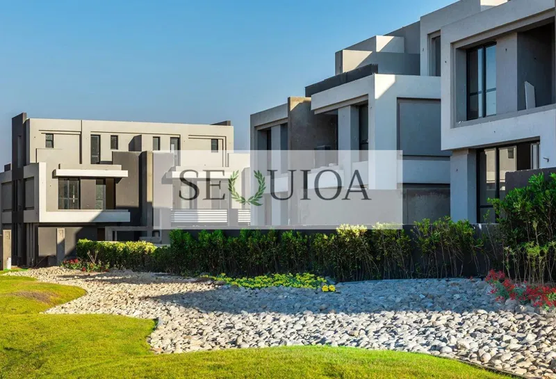 6-bedroom villa 336 m² for sale in La Vista City