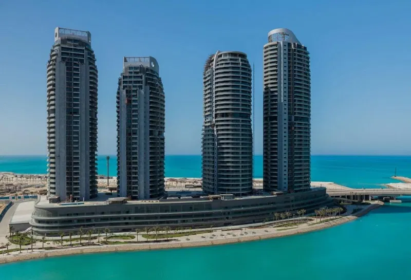 4-bedroom apartment 638 m² for sale in North Edge Towers