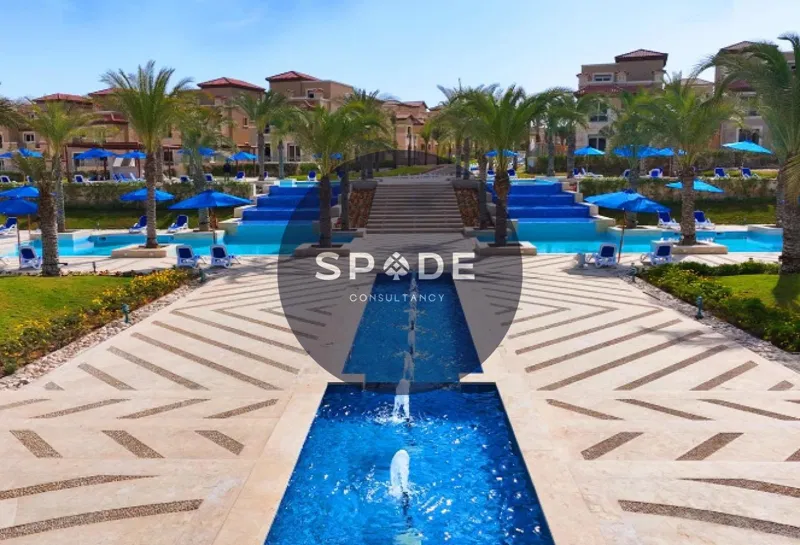 6-bedroom villa 475 m² for sale in La Vista City