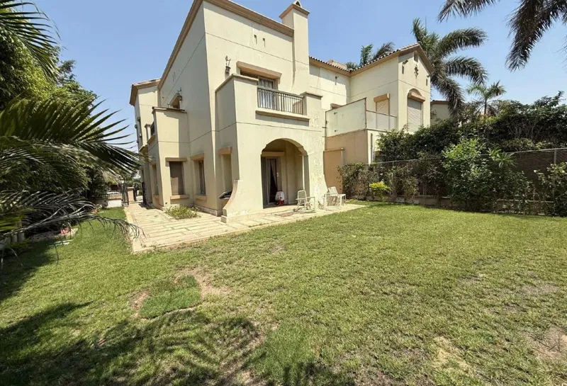 4-bedroom villa 490 m² for sale in Uptown Cairo, The Fourteen Golf Residences