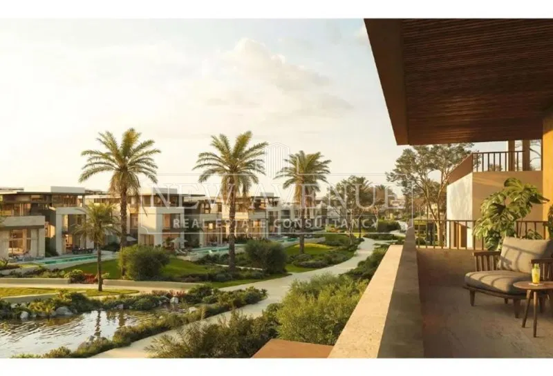 5-bedroom villa 465 m² for sale in Grova East Hills