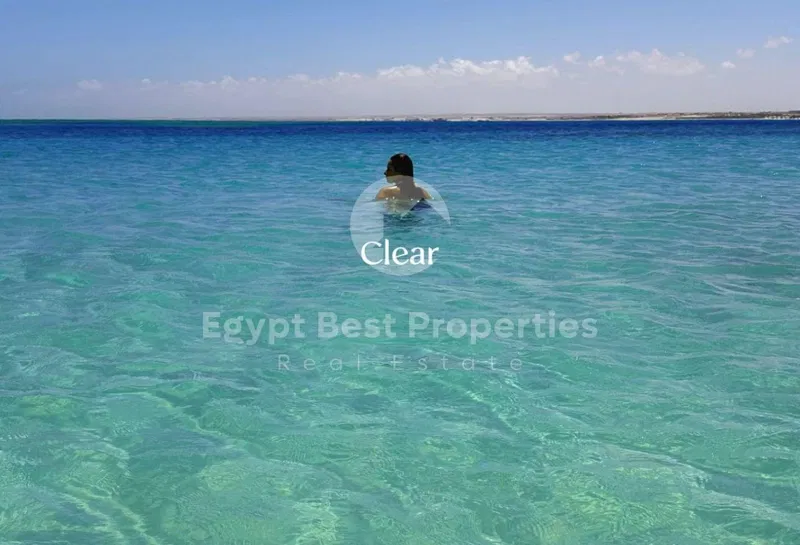 6-bedroom villa 310 m² for sale in Beit Al Bahr , Beit Al Bahr
