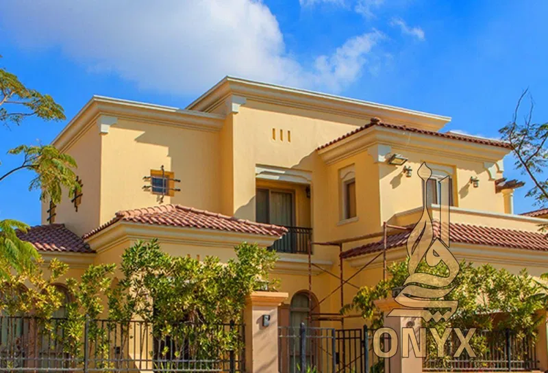 4-bedroom villa 243 m² for sale in Uptown Cairo