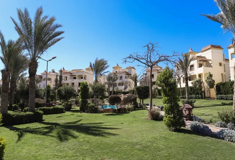 5-bedroom villa 684 m² for sale in Riviera Heights
