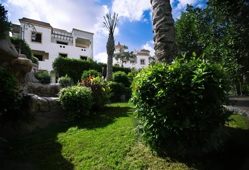 فيلا 6 غرف 684 م² للبيع في ريفيرا هايتس، Riviera heights