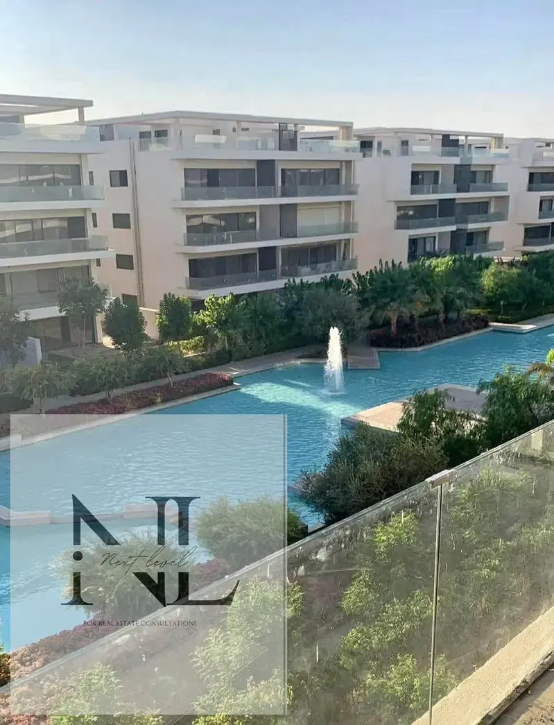 Penthouse for Sale at Lake View Residence, 305 sqm + 230 sqm Roof, 4 Bedrooms, Direct Lake View