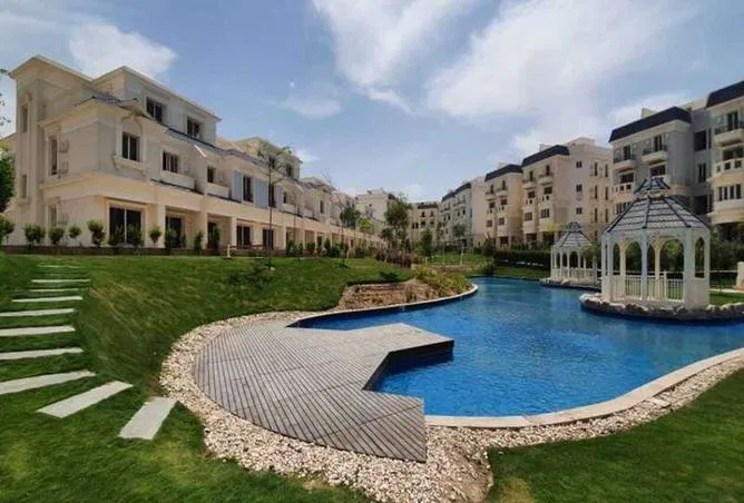 شقة 3 غرف 250 م² للبيع في Mountain View Chill Out Park