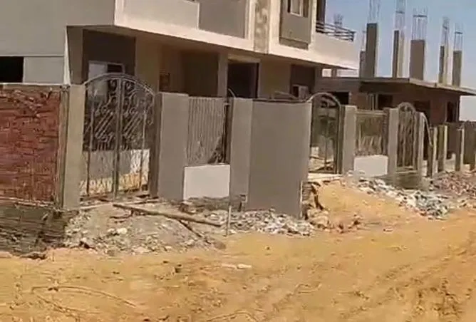 شقة 3 غرف 198 م² للبيع في Bait Alwatan