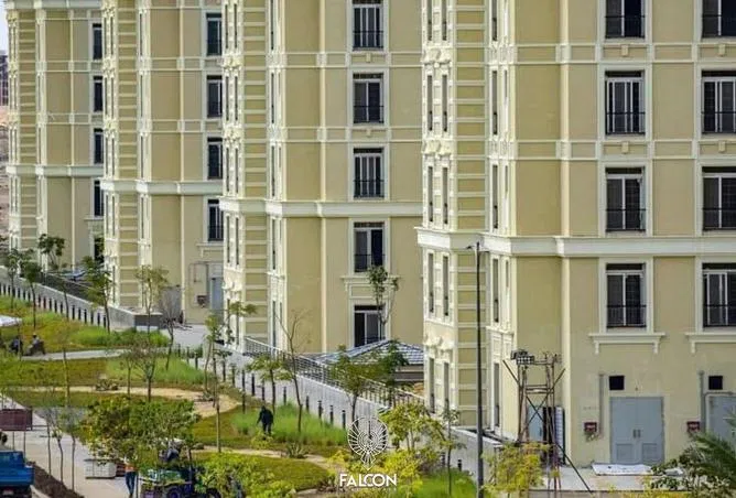 2-bedroom apartment 136 m² for sale in Latin District