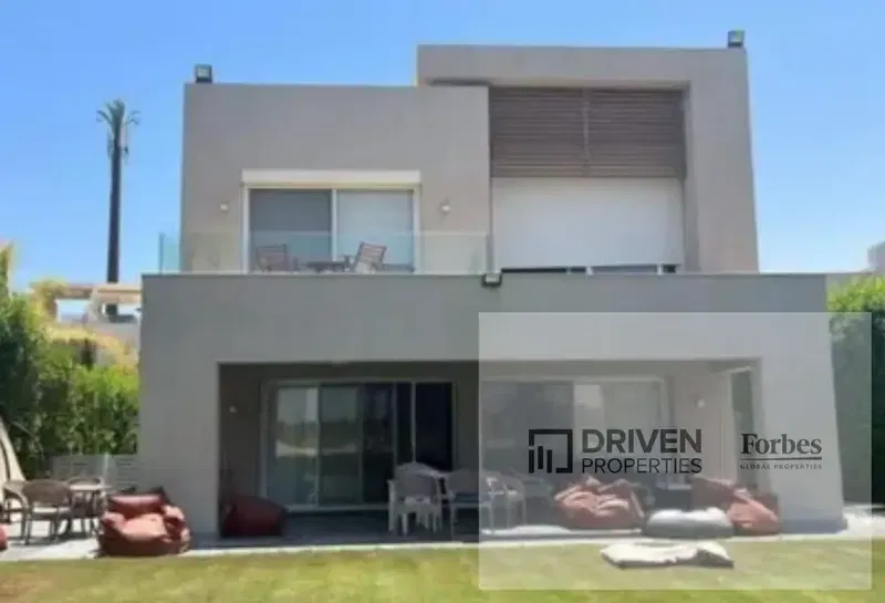Ready To Move Standalone Villa with Private Pool for Sale by Installments in El Khamayel Heights Sheikh Zayed