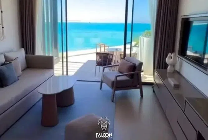 1-bedroom chalet 75 m² for sale in Salt