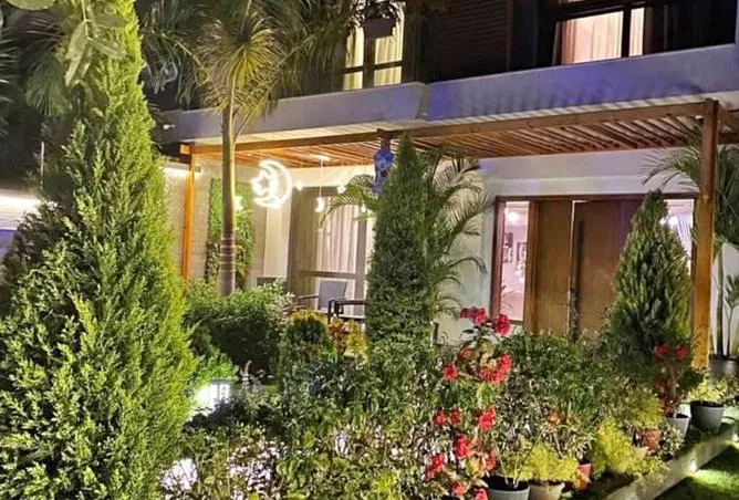 4-bedroom villa 213 m² for sale in Patio Al Zahraa