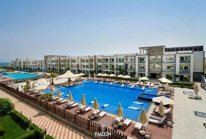 2-bedroom chalet 100 m² for sale in Aroma Residence
