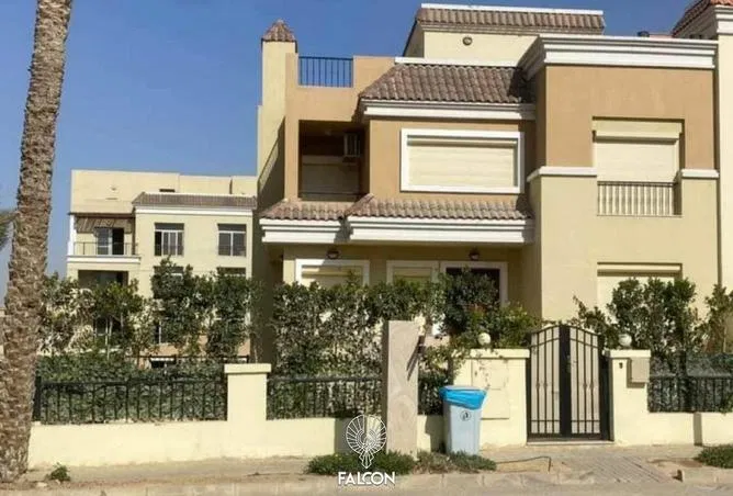 فيلا 4 غرف 239 م² للبيع في سراي، Elan Sarai
