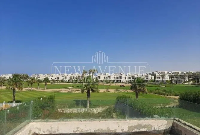 شاليه غرفتين 110 م² للبيع في هاسيندا باي