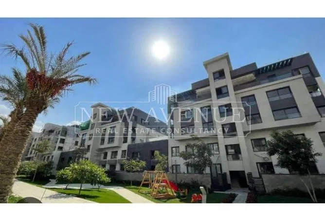 3-bedroom duplex 230 m² for sale in Trio