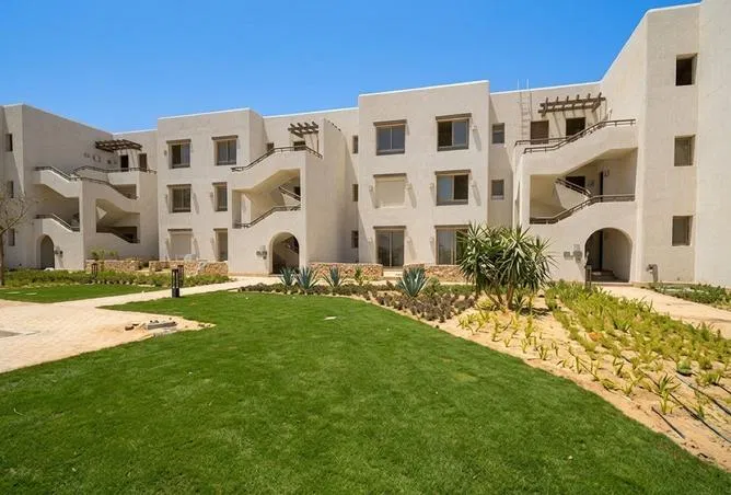 2-bedroom chalet 108 m² for sale in Hacienda West