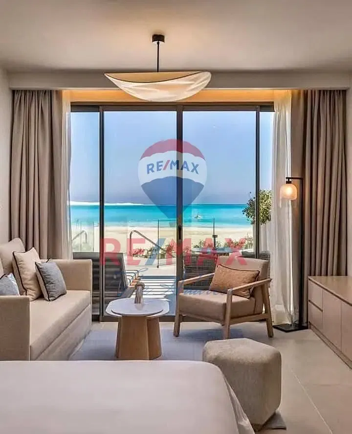 Sea view finished chalet - 25% discount in very prime location next to Alamin