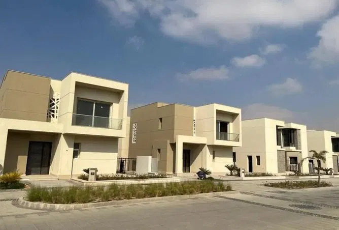 3-bedroom villa 180 m² for sale in Badya Palm Hills