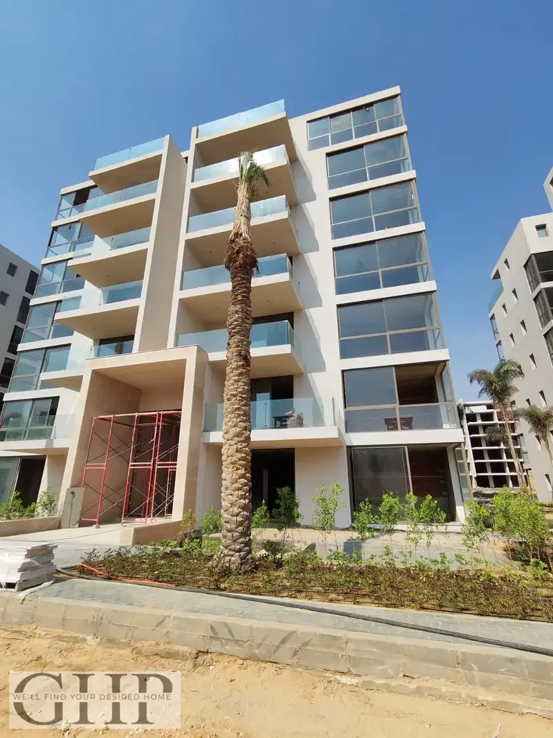 UNDER MARKET PRICE Penthouse in Lake View Residence 2 New Cairo