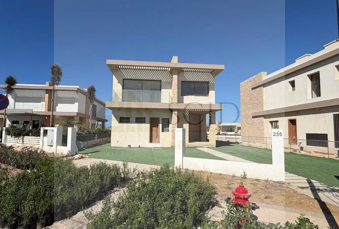 2-bedroom chalet 100 m² for sale in Hacienda Heneish