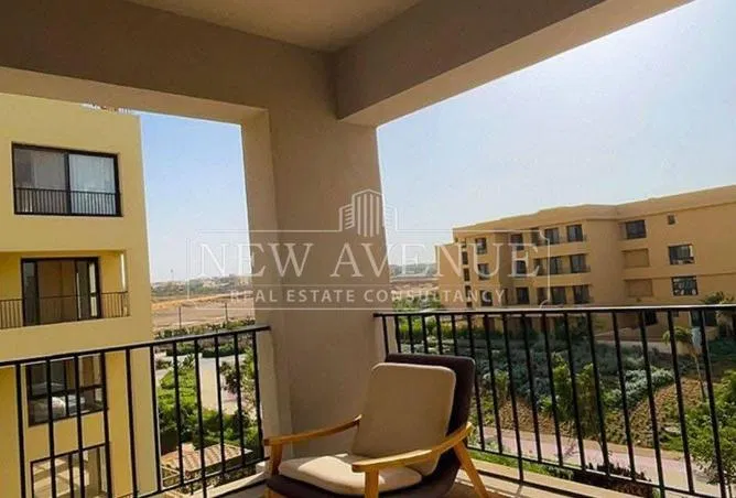 3-bedroom duplex 225 m² for sale in O West