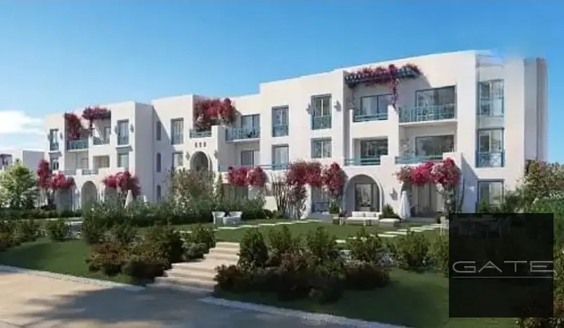 Resale | Townhouse for sale at Mountain View North Coast – Phase: Evia – First row on the lagoon – Prime location – Unobstructed view – High privacy.