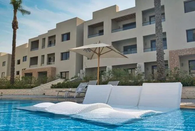 1-bedroom chalet 62 m² for sale in Azha North