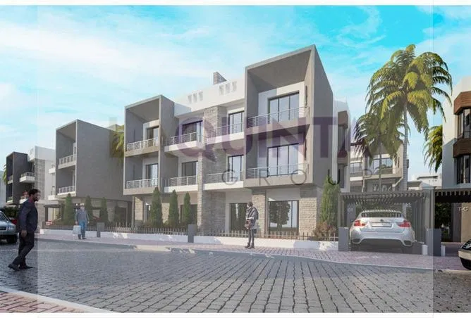 توين هاوس 6 غرف 235 م² للبيع في La Quinta Heights