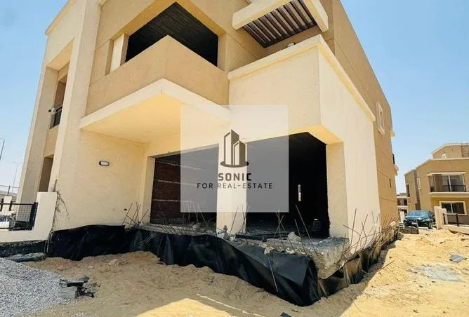 توين هاوس 3 غرف 194 م² للبيع في تاج سيتي، Taj City