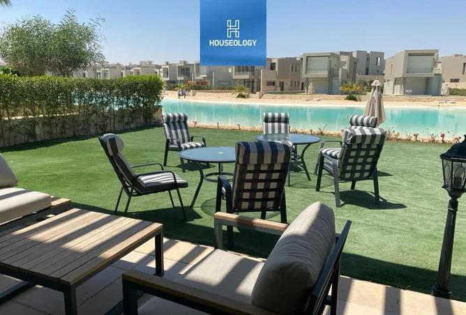 3-bedroom chalet 166 m² for sale in Azha North