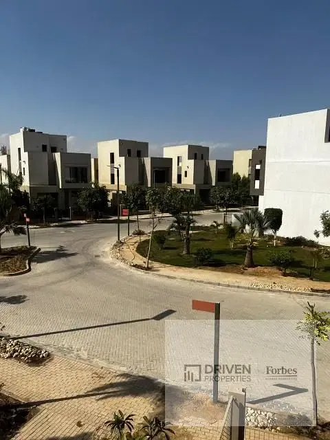 By Installment Ready To Move Villa For Sale In The Crown Compound Palm Hills Golf Extension 6th of October City, Giza