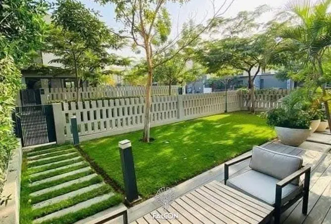 3-bedroom villa 179 m² for sale in Al Burouj Compound